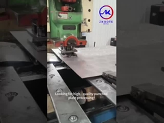 Lange 4m voor gegalvaniseerd staal veiligheid Diamond Grip Trap Tread