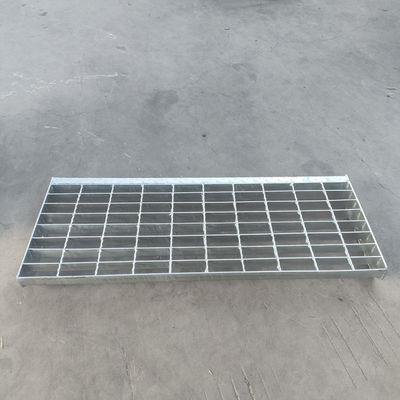 Welded Type Metal Stair Tread Grating With Steel Checker Plate Residential Grating