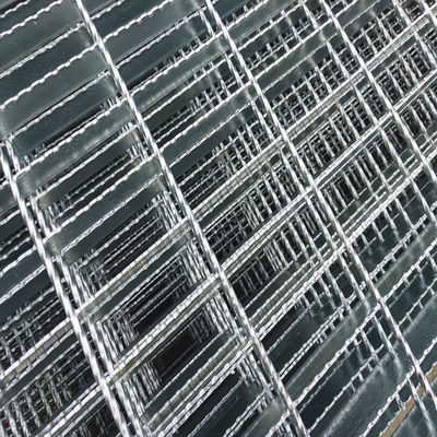 Dikte 6mm Getande Staalgrating Q235 Koolstof