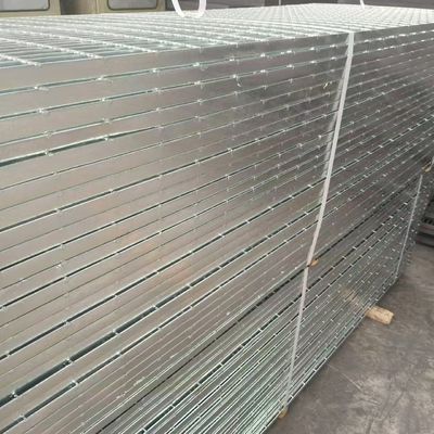 Met wind en niet-glij eigenschappen, de structuur is stabiel en kan worden aangepast grootte zilver staal raster