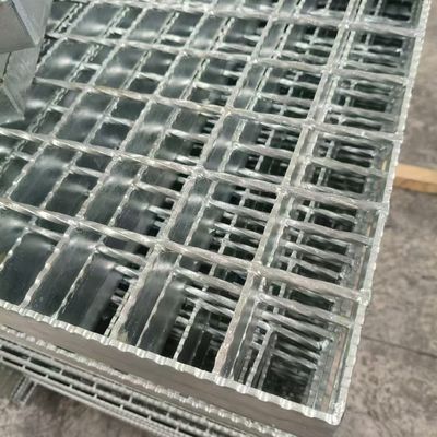Modulaire stalen roosters: aangepast aan veranderende behoeften en configuraties