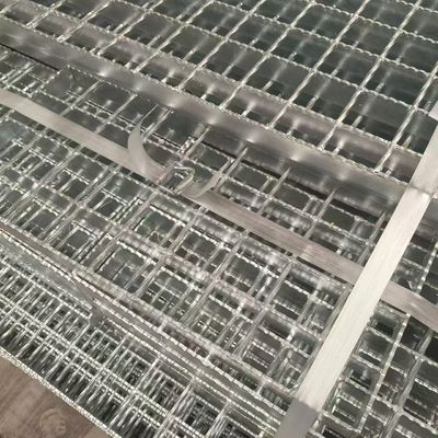30 mm pitch heavy duty staal rooster voldoet aan YB/T4001-2007 standaard