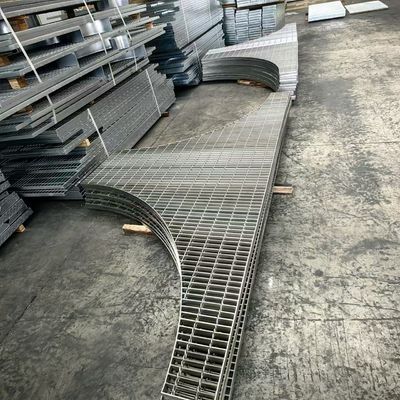 Robuuste industriële stalen roosterplatte staaf met 3 mm dwarsstaaf