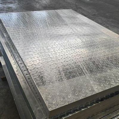 30 mm pitch roestvrij staal plat staal rooster met gegalvaniseerd oppervlak aluminium gekabelde platen
