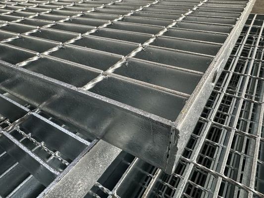 3 mm dwarsbalg gegalvaniseerd stalen rooster voor industrieel platform
