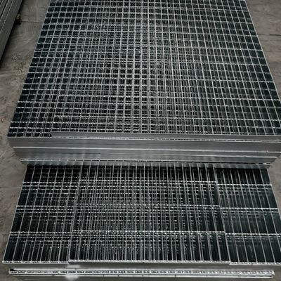 6 mm dwarsbalkgrootte industriële stalen rooster voor Garge Heavy Duty Steel Construction