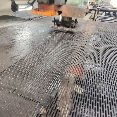 Square Shape Expanded Mesh Perforated Metal Sheet For Filtration