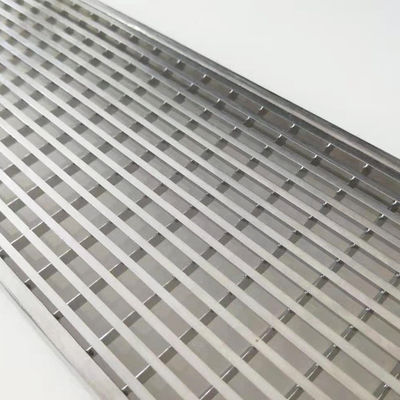 Het lassen Vlakke 5mm Ss van de Afvoerkanaaldekking Vloergrating Gesloten Druk